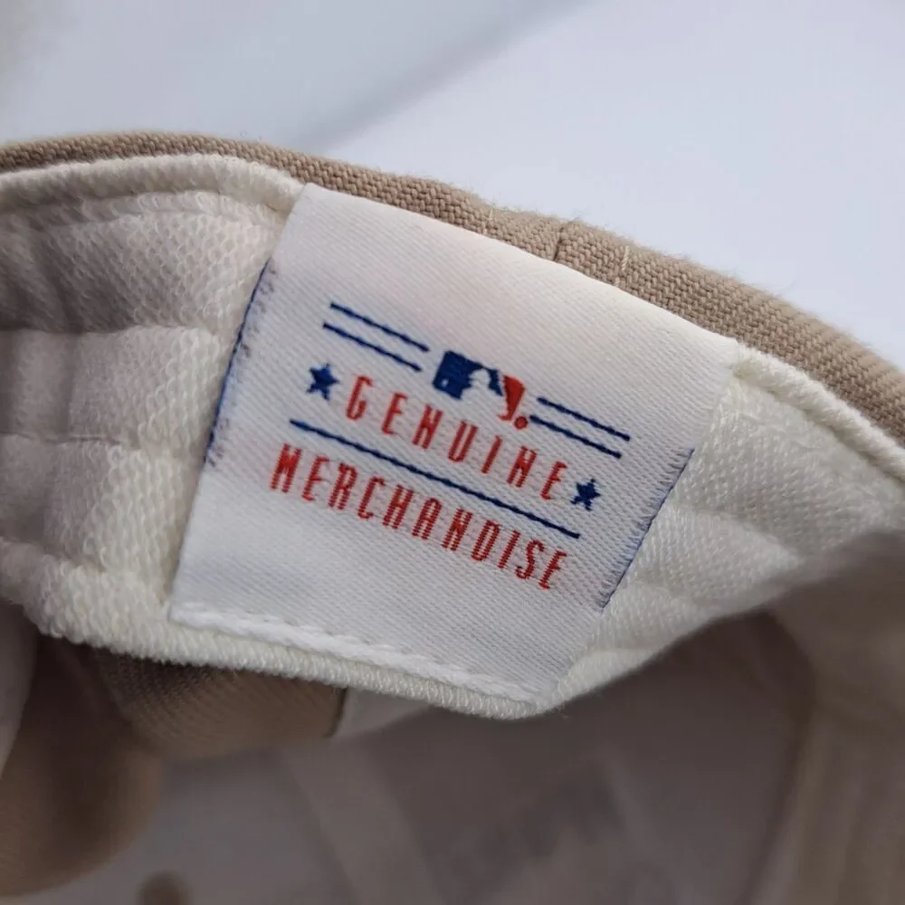 2008 Nike Philadelphia Phillies World Series Champions Hat Cap Tan White EUC‎